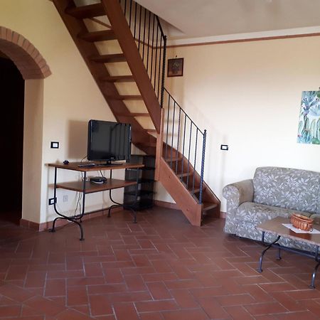 Agriturismo Montemari Villa Palaia Room photo